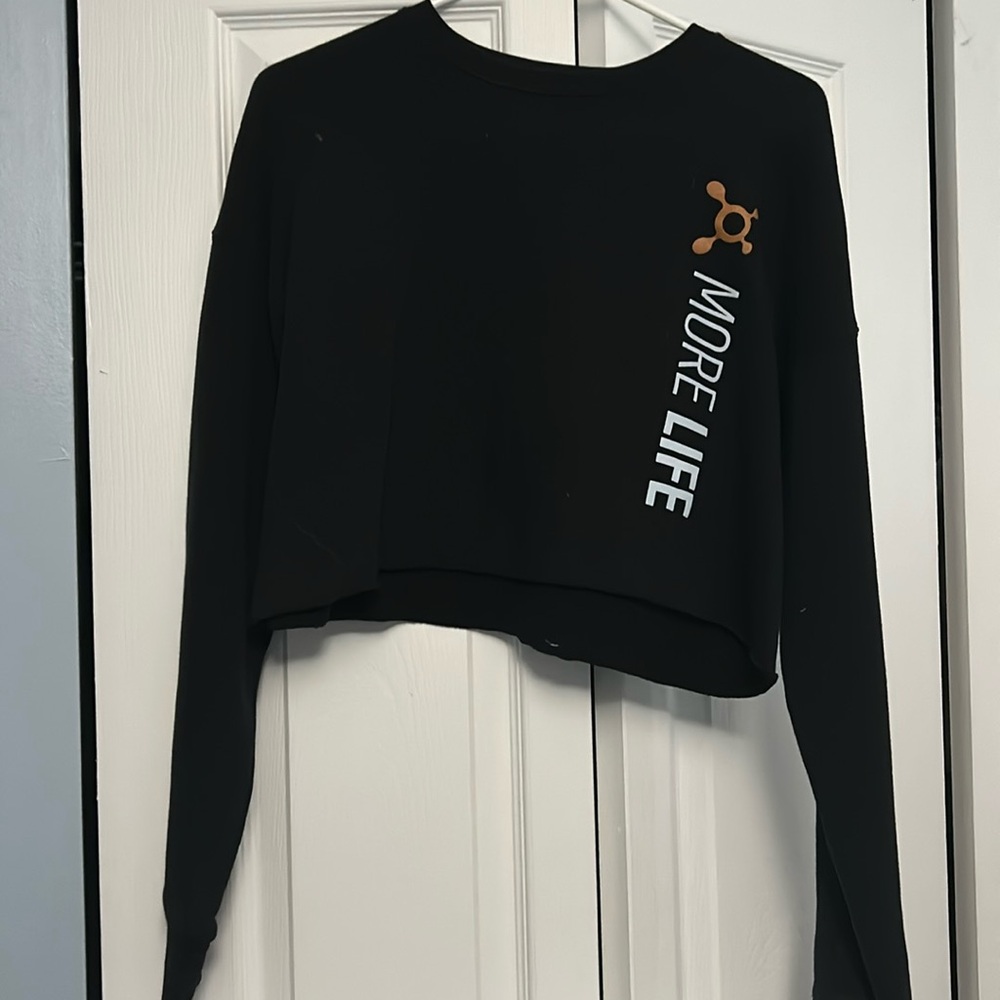 Black Cropped Orangetheory More Life pullover